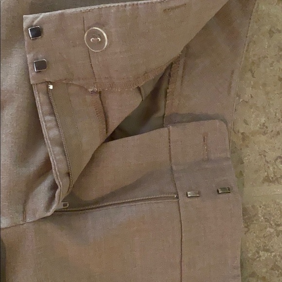 Ann Taylor Tan work pants - Picture 5 of 8